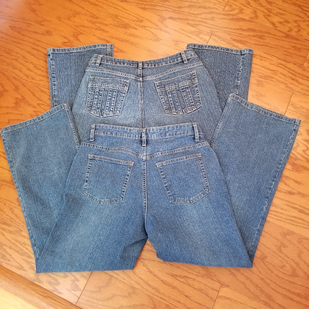 2 pairs 10P flared jeans